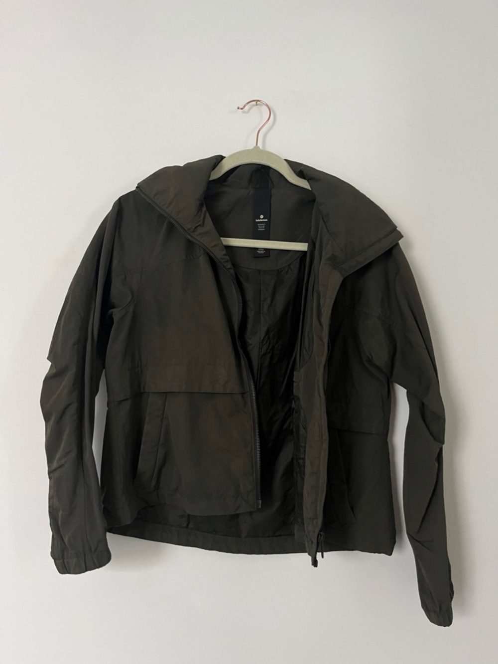 Lululemon green jacket